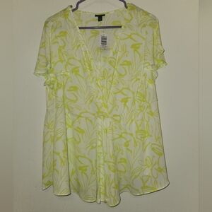 BNWT Torrid blouse